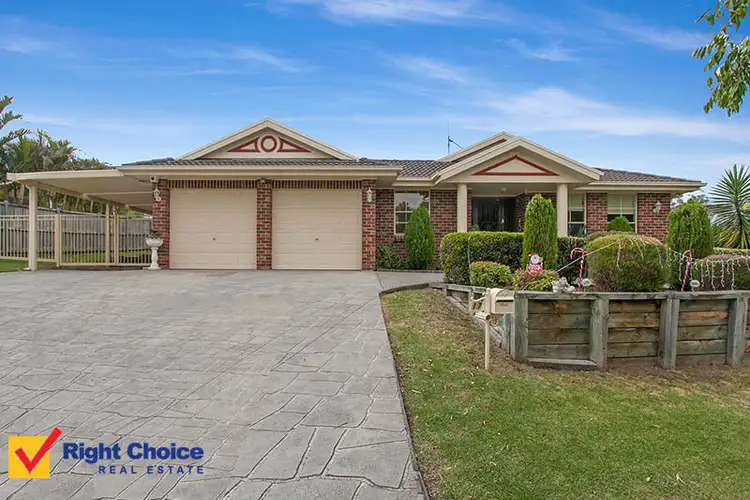 17 Mundoonen Crescent, Horsley NSW 2530