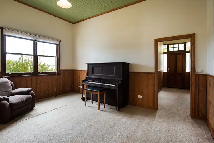 Fifth view of Homely house listing, 6 Hunter Street, Castlemaine VIC 3450