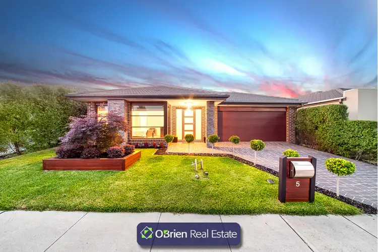 Main view of Homely house listing, 5 Abrus Circuit, Cranbourne North VIC 3977