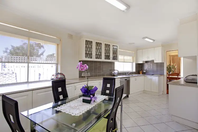 Fifth view of Homely house listing, 18 Garden Court, Keysborough VIC 3173