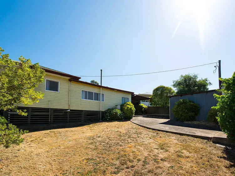 Second view of Homely house listing, 9 Douglas Crescent, Castlemaine VIC 3450
