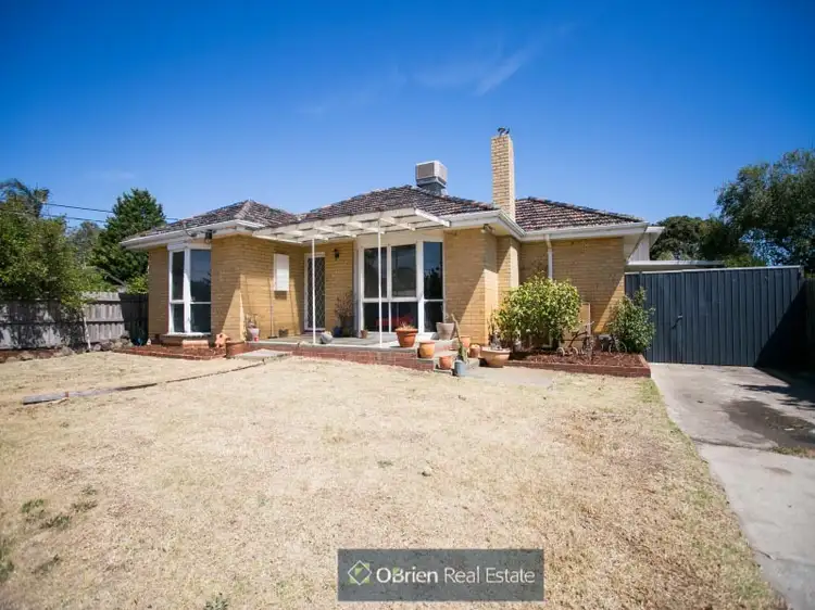 2 Arthur Street, Seaford VIC 3198