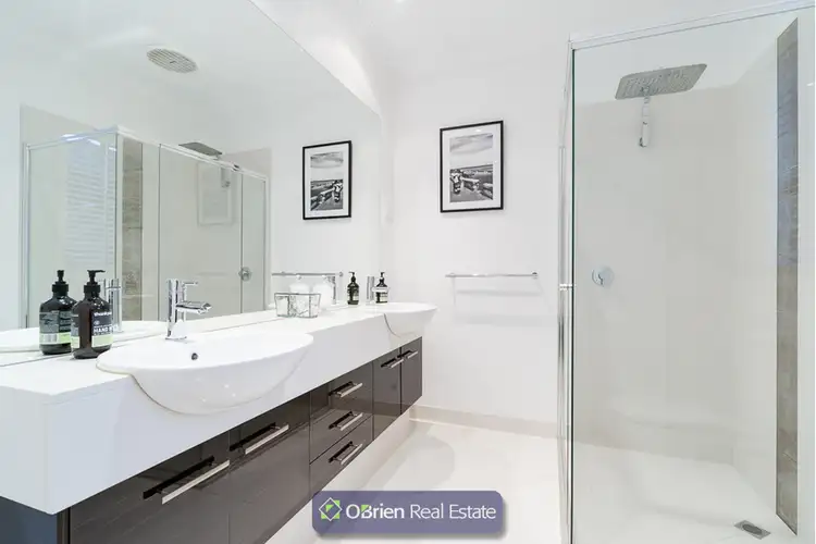 Fifth view of Homely house listing, 37 Chantenay Parade, Cranbourne North VIC 3977