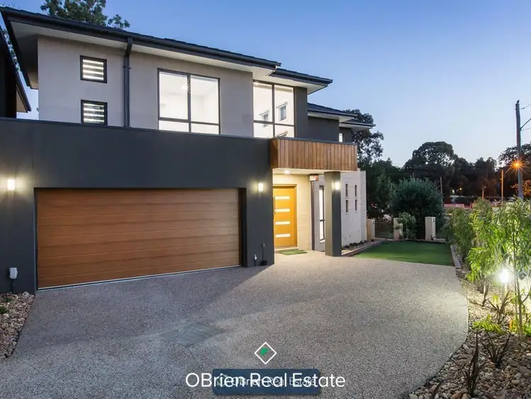 5 Santa Monica Place, Berwick VIC 3806