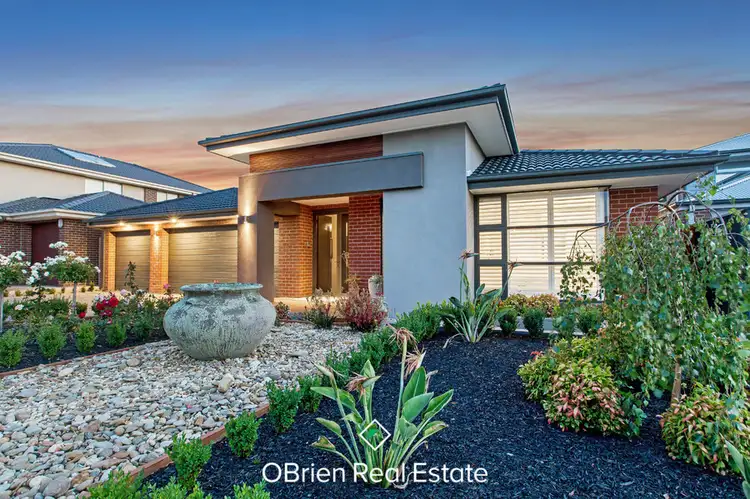Main view of Homely house listing, 7 Willard Court, Berwick VIC 3806