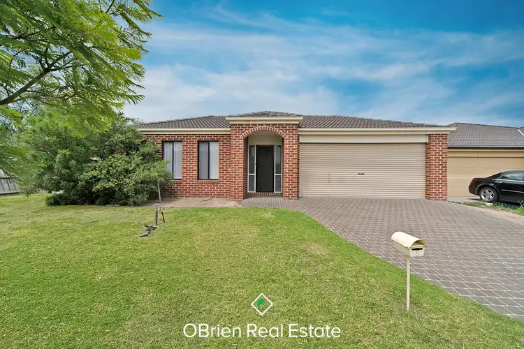 5 Britannia Close, Narre Warren South VIC 3805