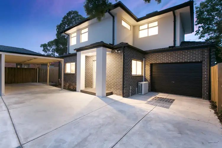 2/19 Chicquita Avenue, Seaford VIC 3198
