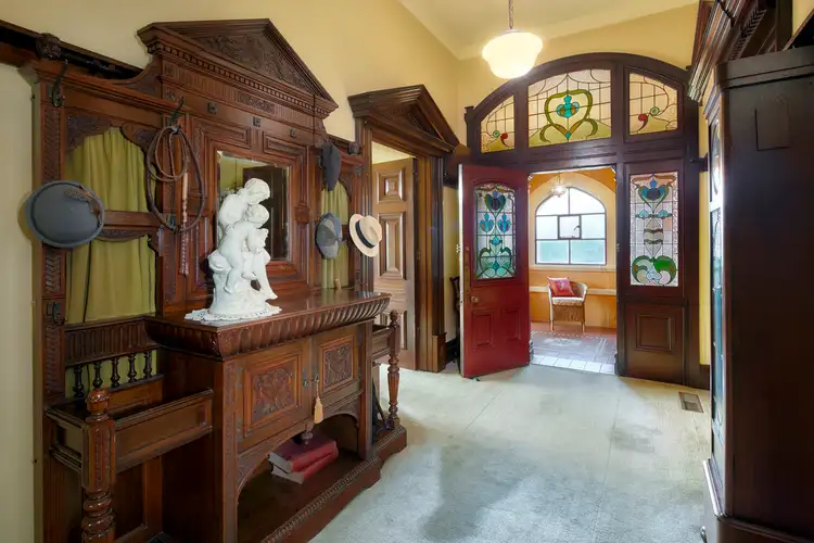 Fifth view of Homely house listing, 9 Toorak Avenue, Warragul VIC 3820