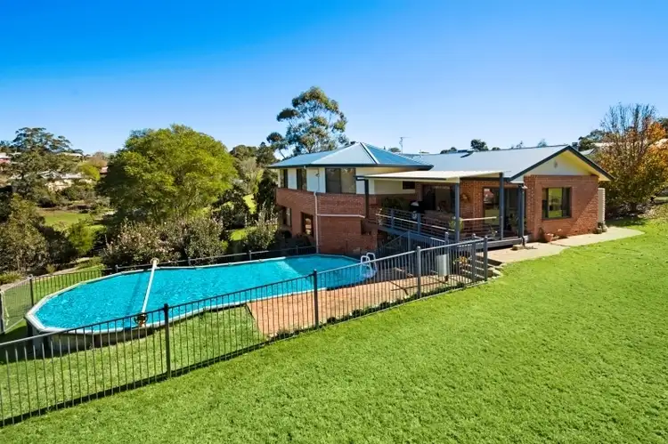 6 High Street, Highfields QLD 4352
