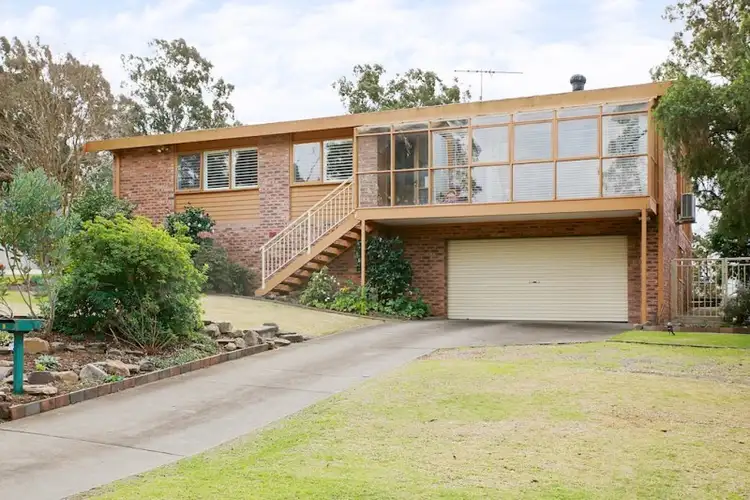 9 English Avenue, Camden South NSW 2570