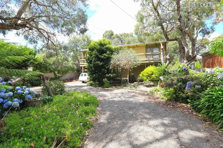 11 Dumossa Avenue, Rosebud VIC 3939