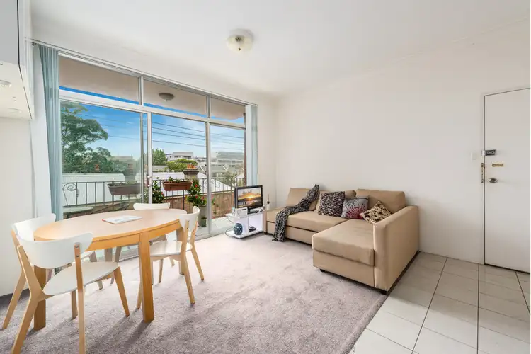 2/1 Charles Street, Forest Lodge NSW 2037