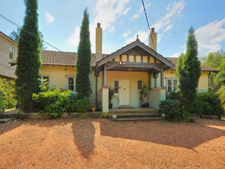 16 The Chase Road, Turramurra NSW 2074