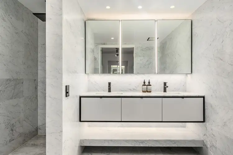 Sixth view of Homely apartment listing, 10/2-4 Notts Ave, Bondi Beach NSW 2026