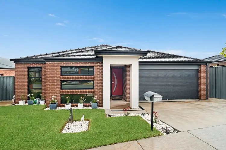 3 National Parade, Eaglehawk VIC 3556