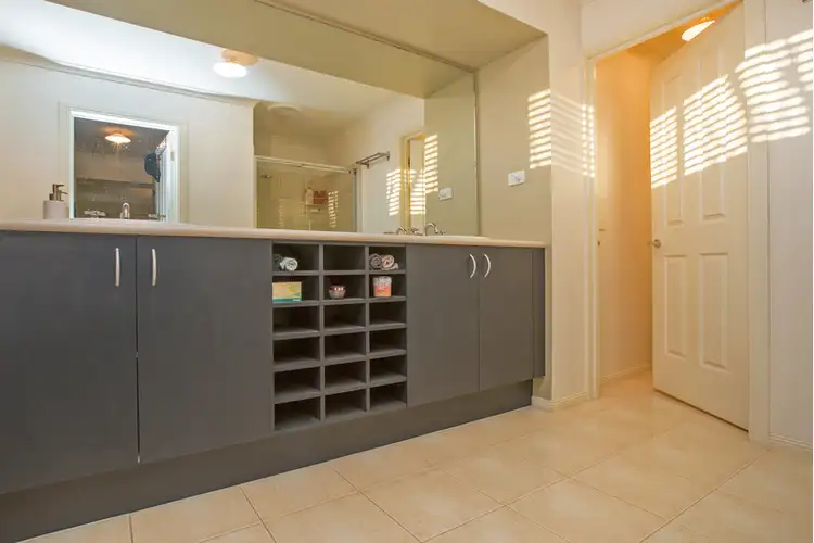Fourth view of Homely house listing, 9 Petrel Place, Berwick VIC 3806