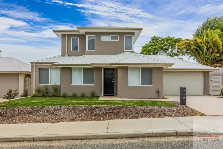 26 Palmerston Street