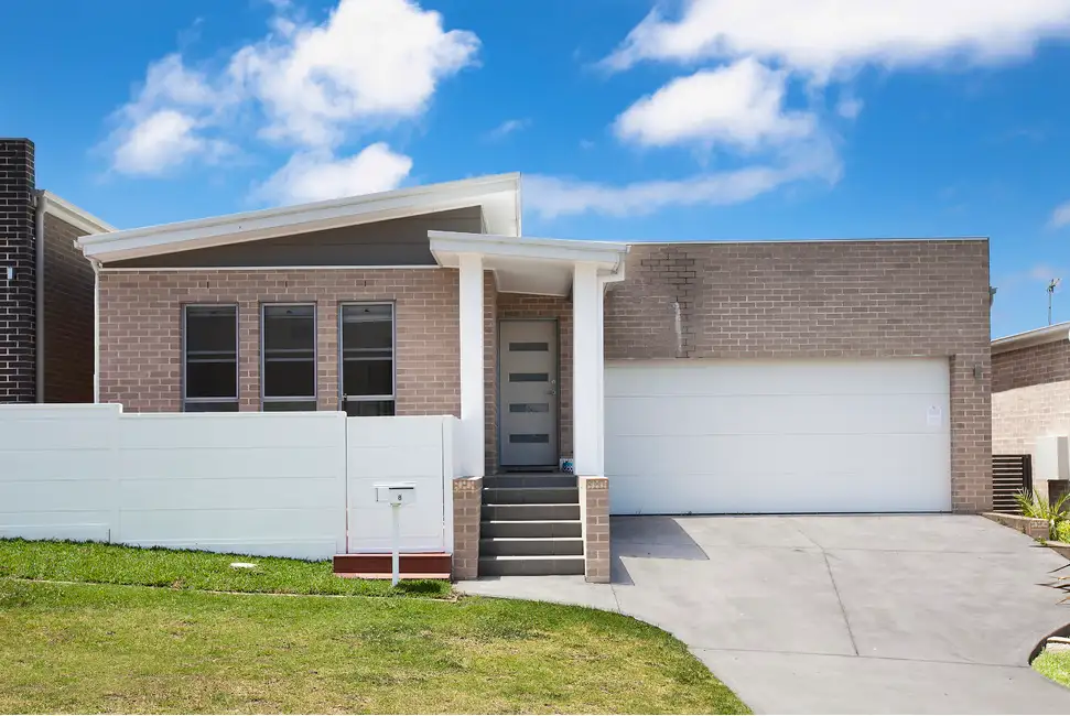 Main view of Homely house listing, 8 Jemima Close, Flinders NSW 2529