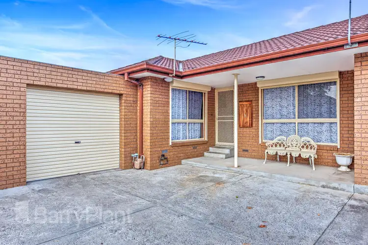 Main view of Homely unit listing, 3/30-32 Ivanhoe Avenue, St Albans VIC 3021