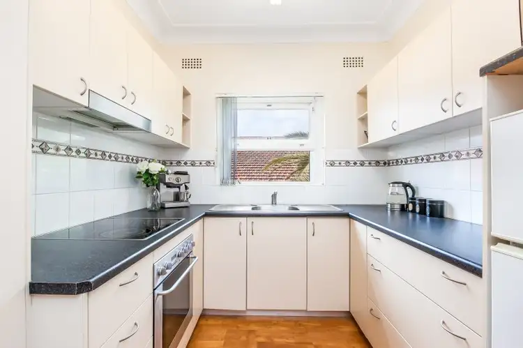 Second view of Homely unit listing, 5/3 Caronia Avenue, Cronulla NSW 2230