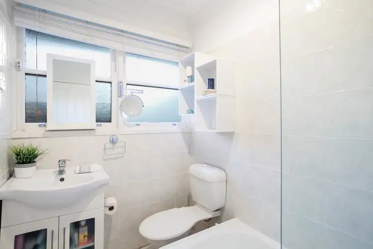 Fifth view of Homely apartment listing, 4/24 Parker Road, East Corrimal NSW 2518