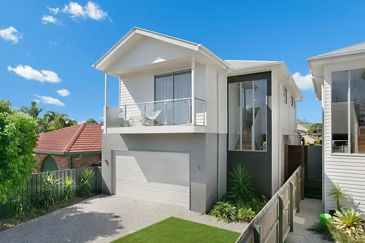 19a Avanti Street, Mermaid Waters QLD 4218