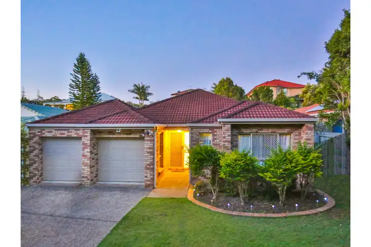 17 Van Gogh Place, Mackenzie QLD 4156