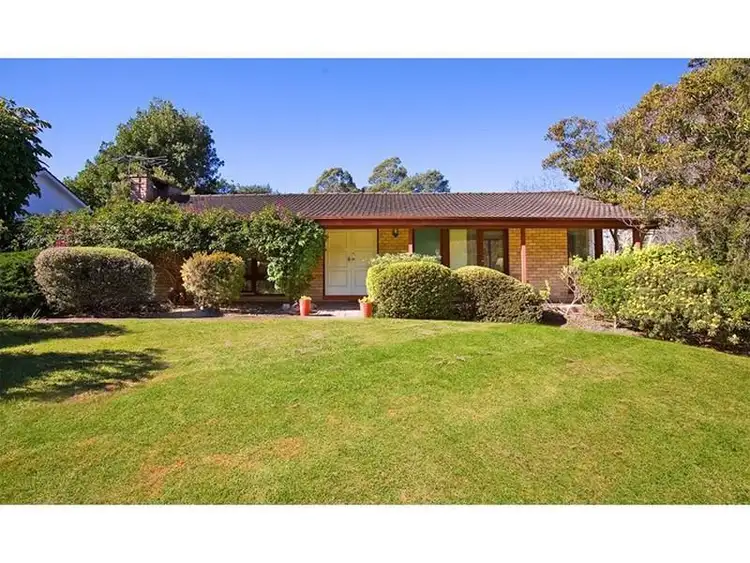 22 College Crescent, St Ives NSW 2075