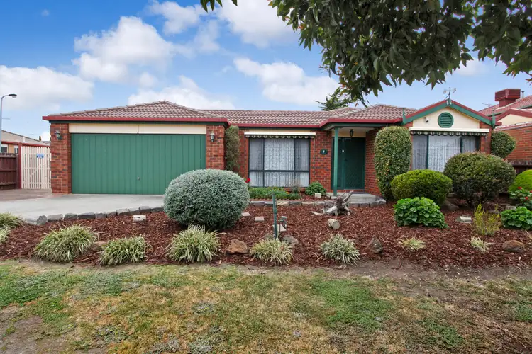2 Landy Court, Burnside VIC 3023