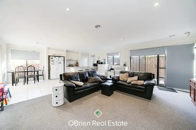 Third view of Homely unit listing, 3/13 Acacia Court, Pakenham VIC 3810