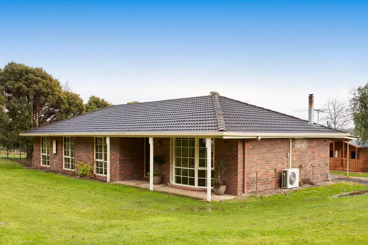38 Thompson Road, Drouin VIC 3818