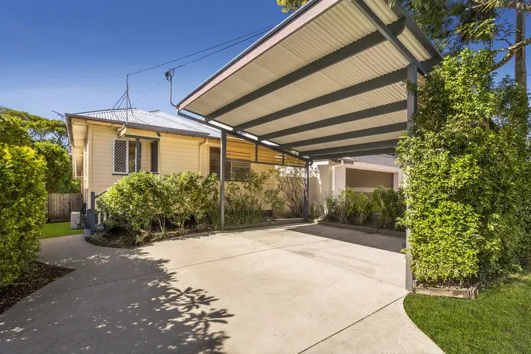 19 Parramatta Street, Manly QLD 4179