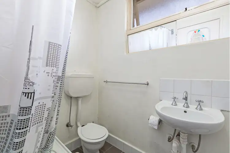 Sixth view of Homely unit listing, 15/13 Ormond Road, West Footscray VIC 3012