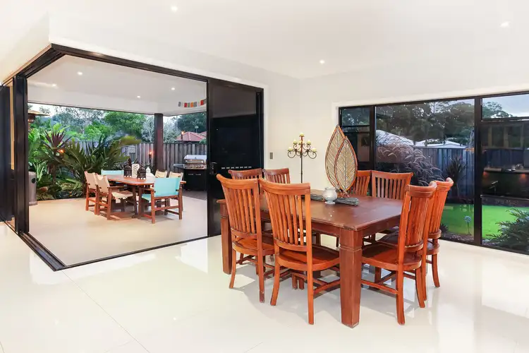 Fifth view of Homely house listing, 2 Kinsale Court, Kuluin QLD 4558