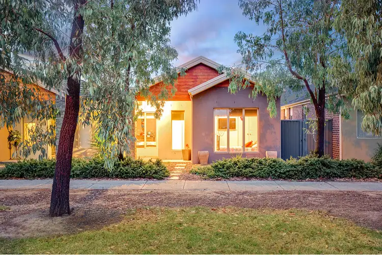 Main view of Homely townhouse listing, 7 Tranquil Lane, Cranbourne North VIC 3977