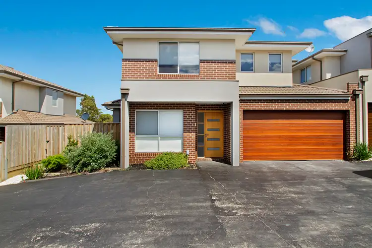 11/6-8 Innes Court, Berwick VIC 3806