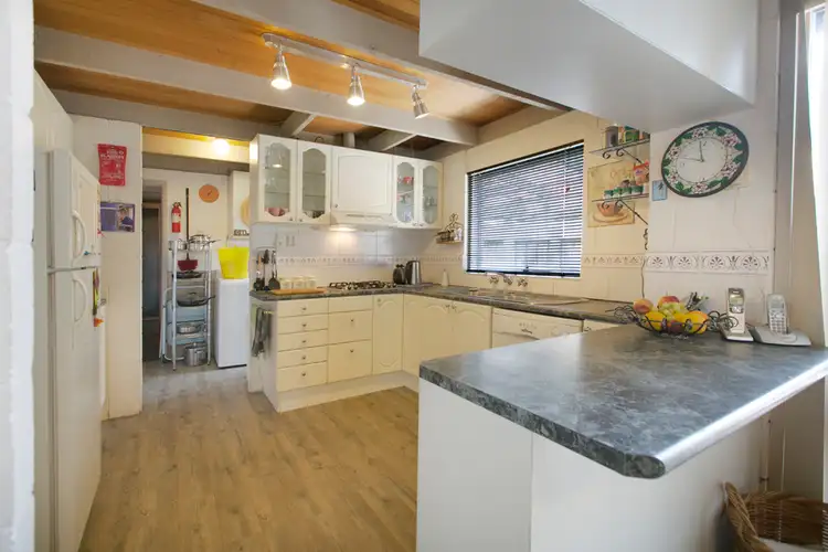 Sixth view of Homely house listing, 3 Savannah Court, Frankston VIC 3199