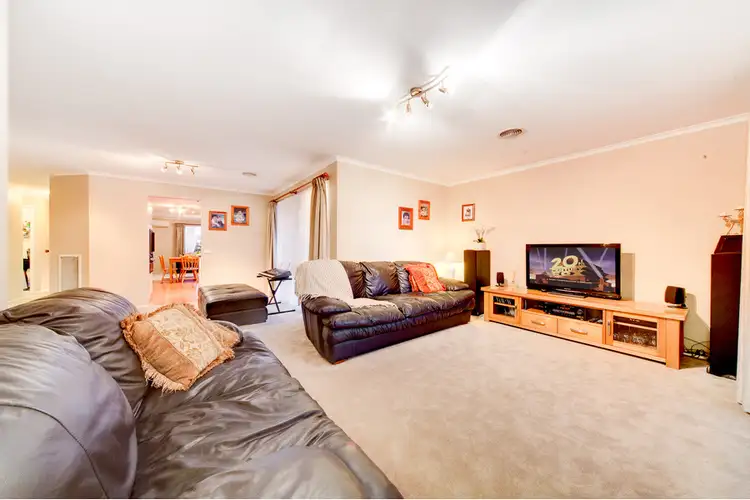 Second view of Homely house listing, 20 Maltravers Crescent, Cranbourne North VIC 3977