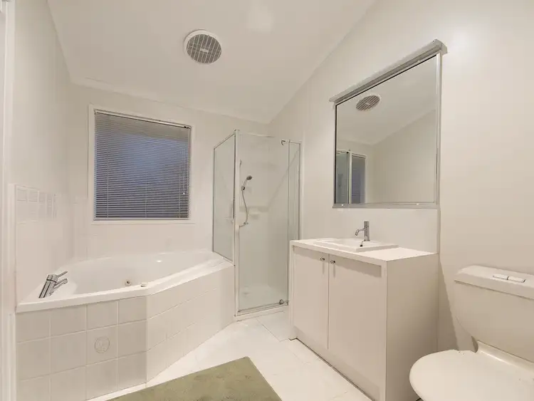 Fifth view of Homely townhouse listing, 2/16 Clydebank Road, Edithvale VIC 3196