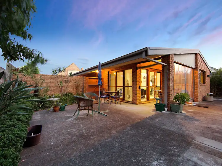 Sixth view of Homely townhouse listing, 2/16 Clydebank Road, Edithvale VIC 3196