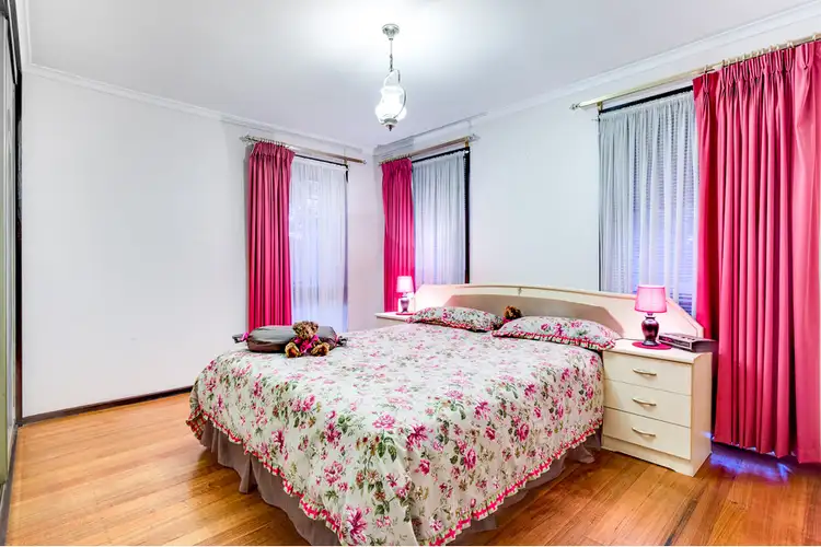 Fifth view of Homely house listing, 14 Knight Court, Endeavour Hills VIC 3802