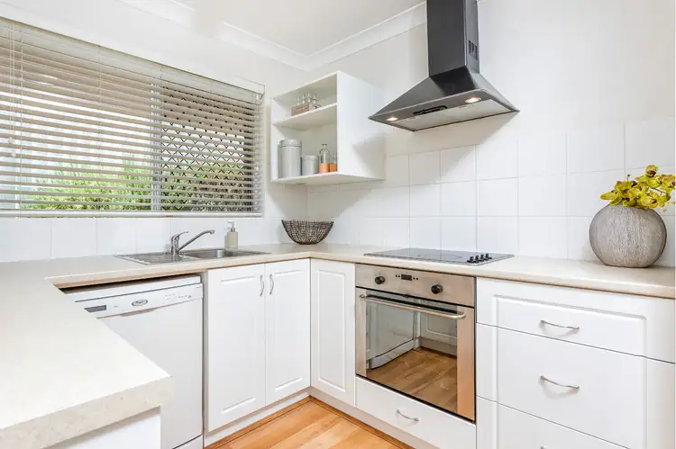 Fifth view of Homely unit listing, 4/4 Brittain Street, Como WA 6152