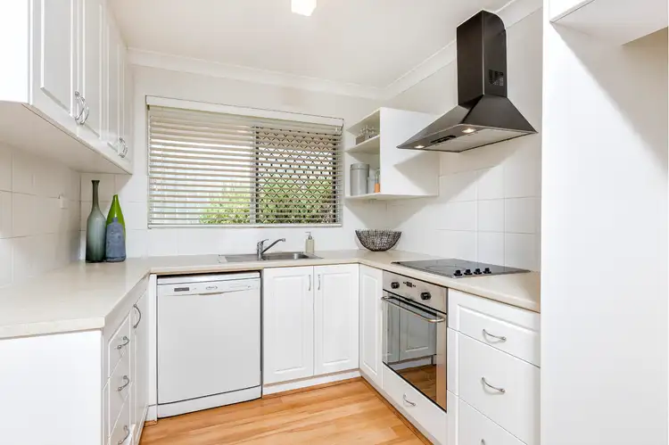 Sixth view of Homely unit listing, 4/4 Brittain Street, Como WA 6152