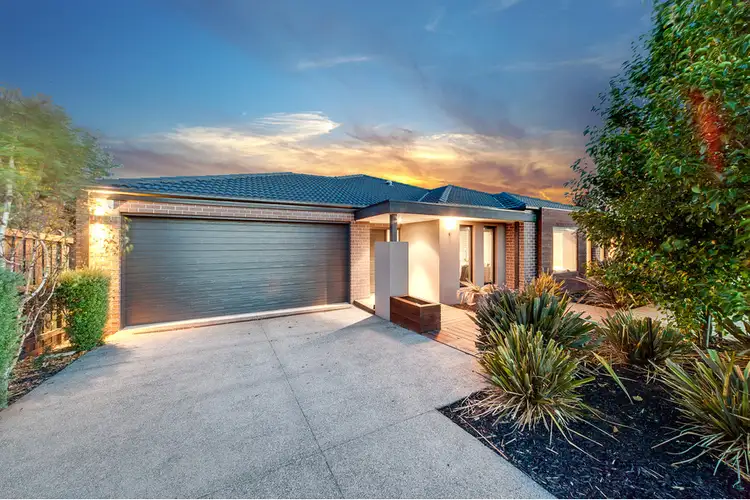 4 Bibury Street, Cranbourne North VIC 3977