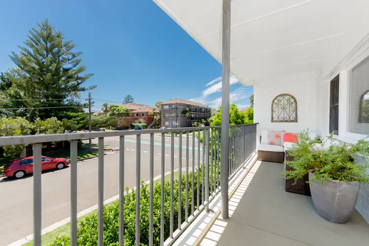Main view of Homely unit listing, 4/24a Tullimbar Road, Cronulla NSW 2230