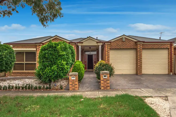 Main view of Homely house listing, 7 Newhaven Way, Cairnlea VIC 3023