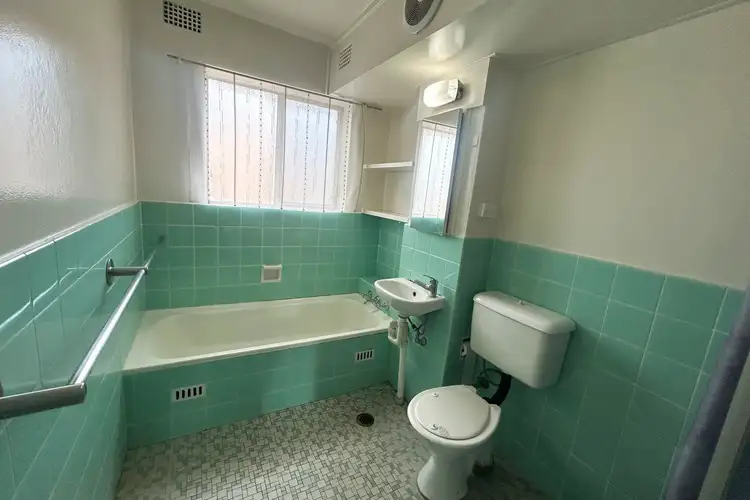 Fifth view of Homely apartment listing, 15/2 Gray Crescent, Eastlakes NSW 2018