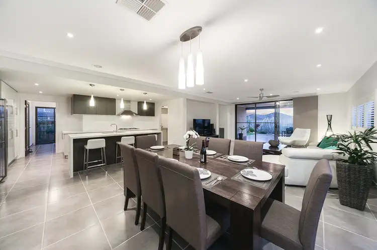 Fifth view of Homely house listing, 10 Limeburner Grove, Botanic Ridge VIC 3977