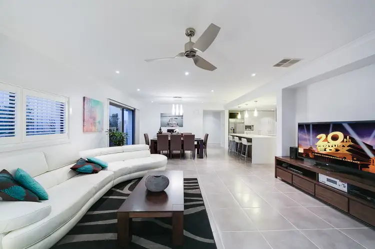 Sixth view of Homely house listing, 10 Limeburner Grove, Botanic Ridge VIC 3977