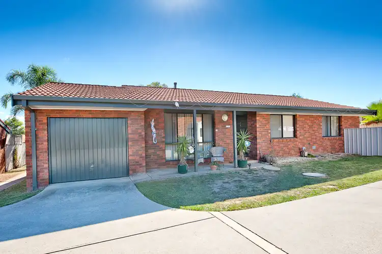 3/581 Webb Street, Lavington NSW 2641
